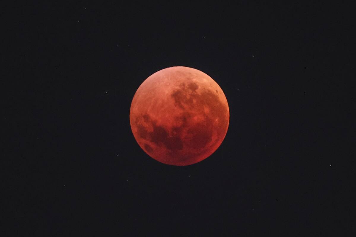 AUSTRALIA-ASTRONOMY-MOON-ECLIPSE