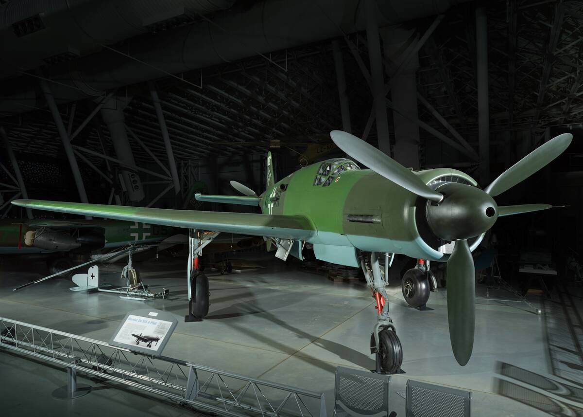 Dornier Do 335 A-0 Pfeil (Arrow)