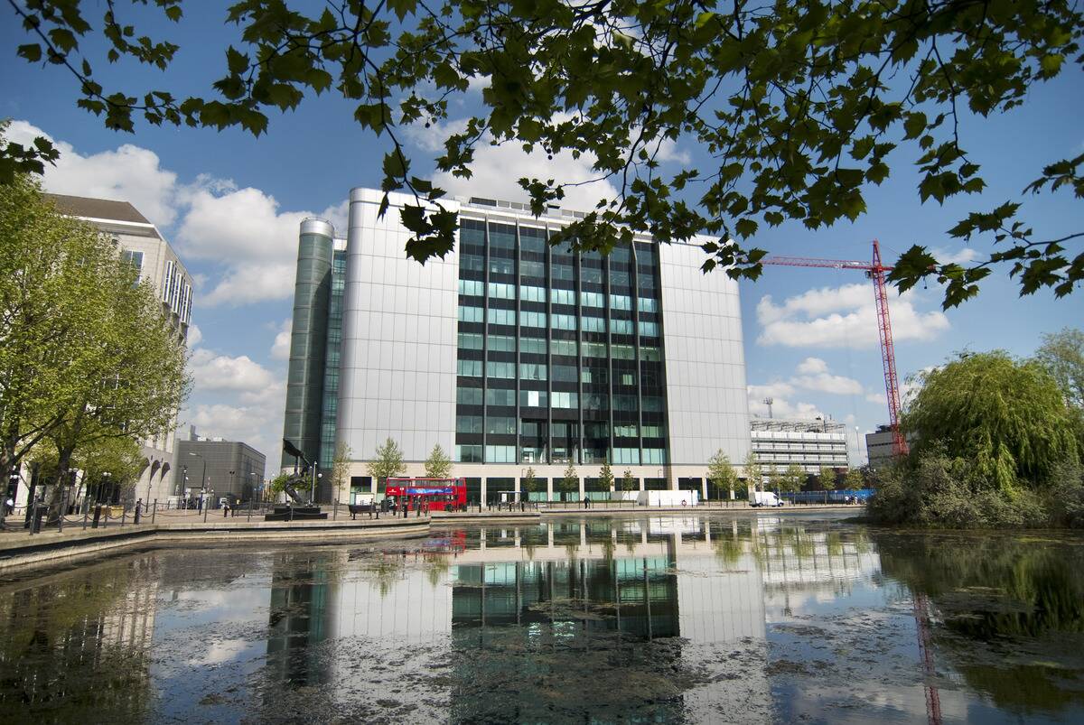 Global Switch 2 Data Centre in Canary Wharf - East India Docks