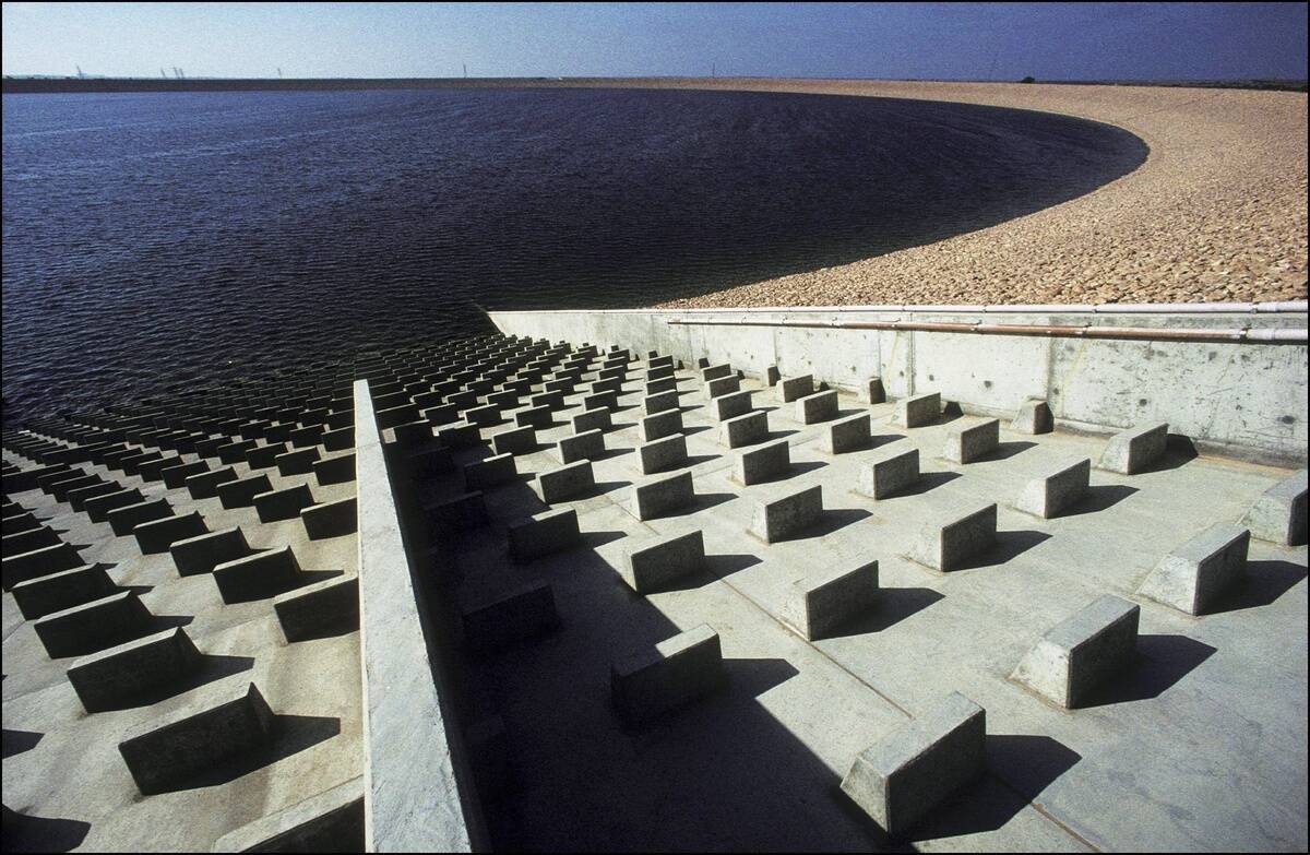 Illustration in Sirt, Libya in 1999.