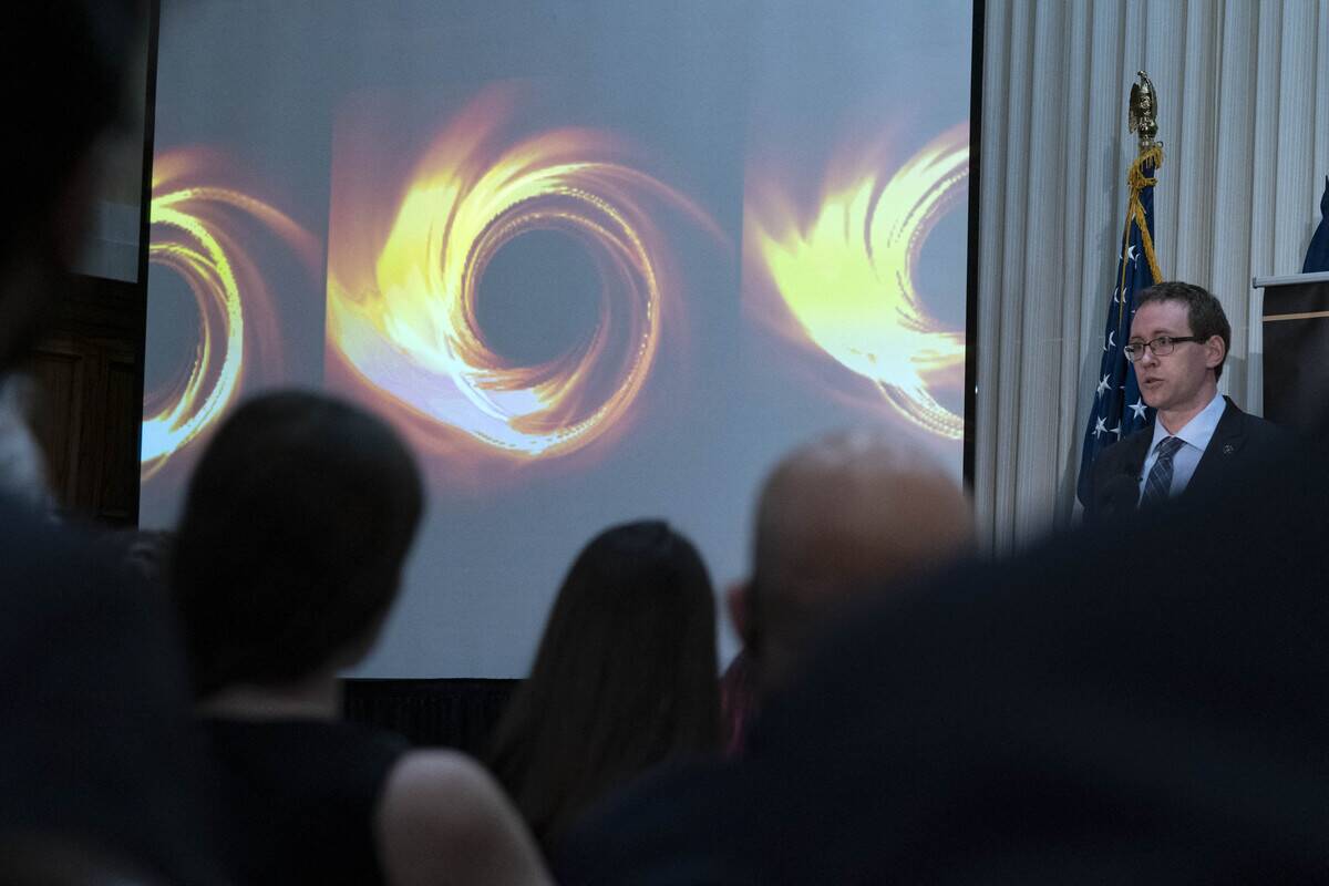 SCIENCE-astronomy-BLACKHOLE-MILKYWAY