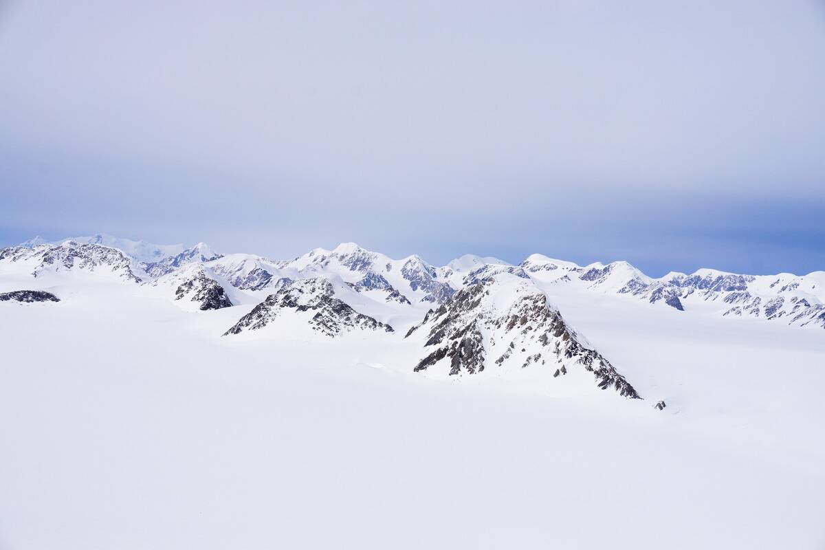 Snow blankets these mountains in Kluane National Park.