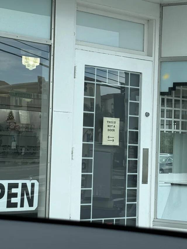 so-if-its-not-a-door-why-a-door-v0-nl79bhhn2p0g1