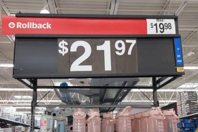 walmarts-new-rollback-strategy-v0-2bzyagx3yxcg1-81435