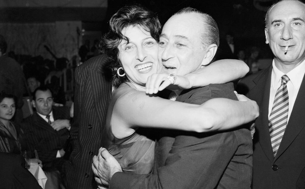 Anna Magnani Hugs Antonio de Curtis