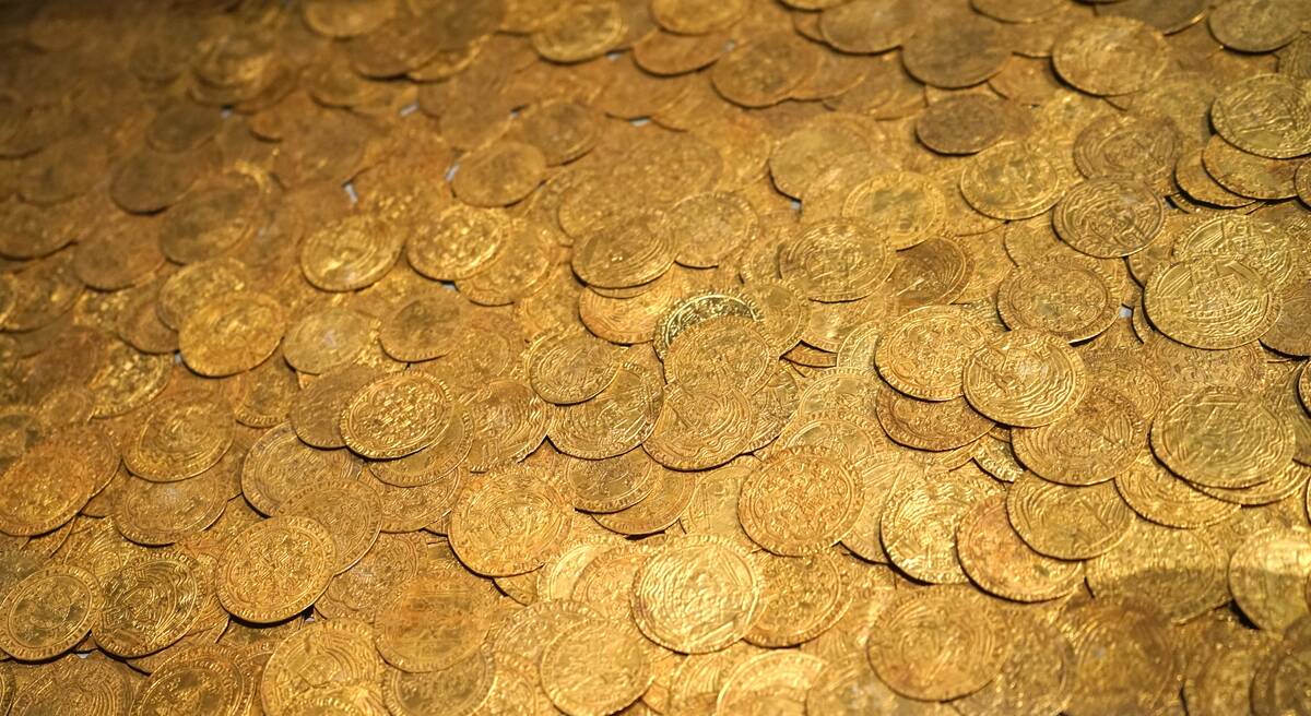 Fishpool treasure hoard, of medieval gold coins.