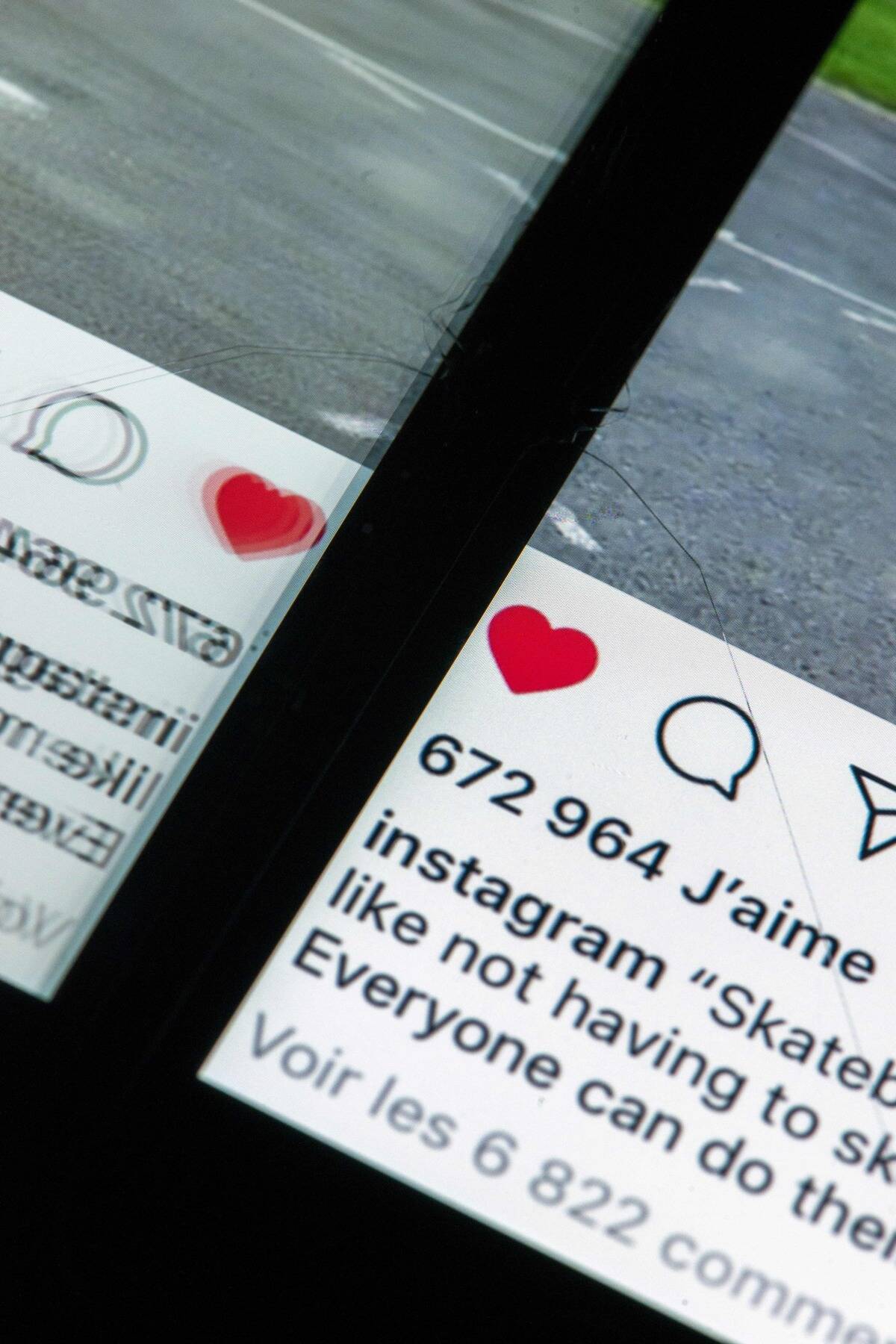 FRANCE-SOCIAL-MEDIA-INTERNET