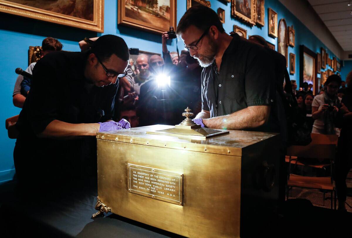 Oldest known NYC time capsule opened