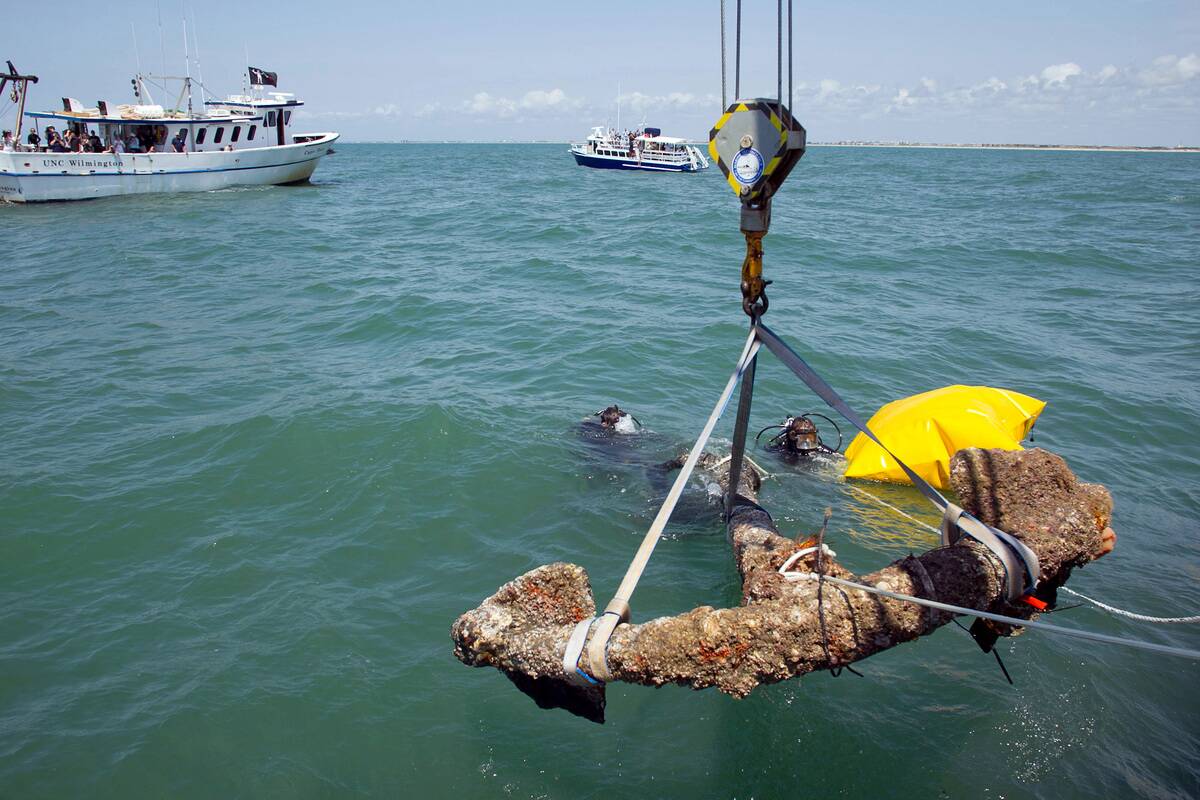Raising Blackbeard's Anchor