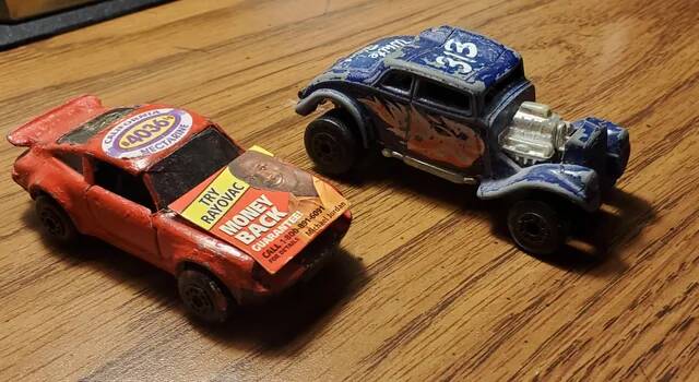 wellworn-childhood-matchbox-cars-v0-hh0gpyclw6hg1