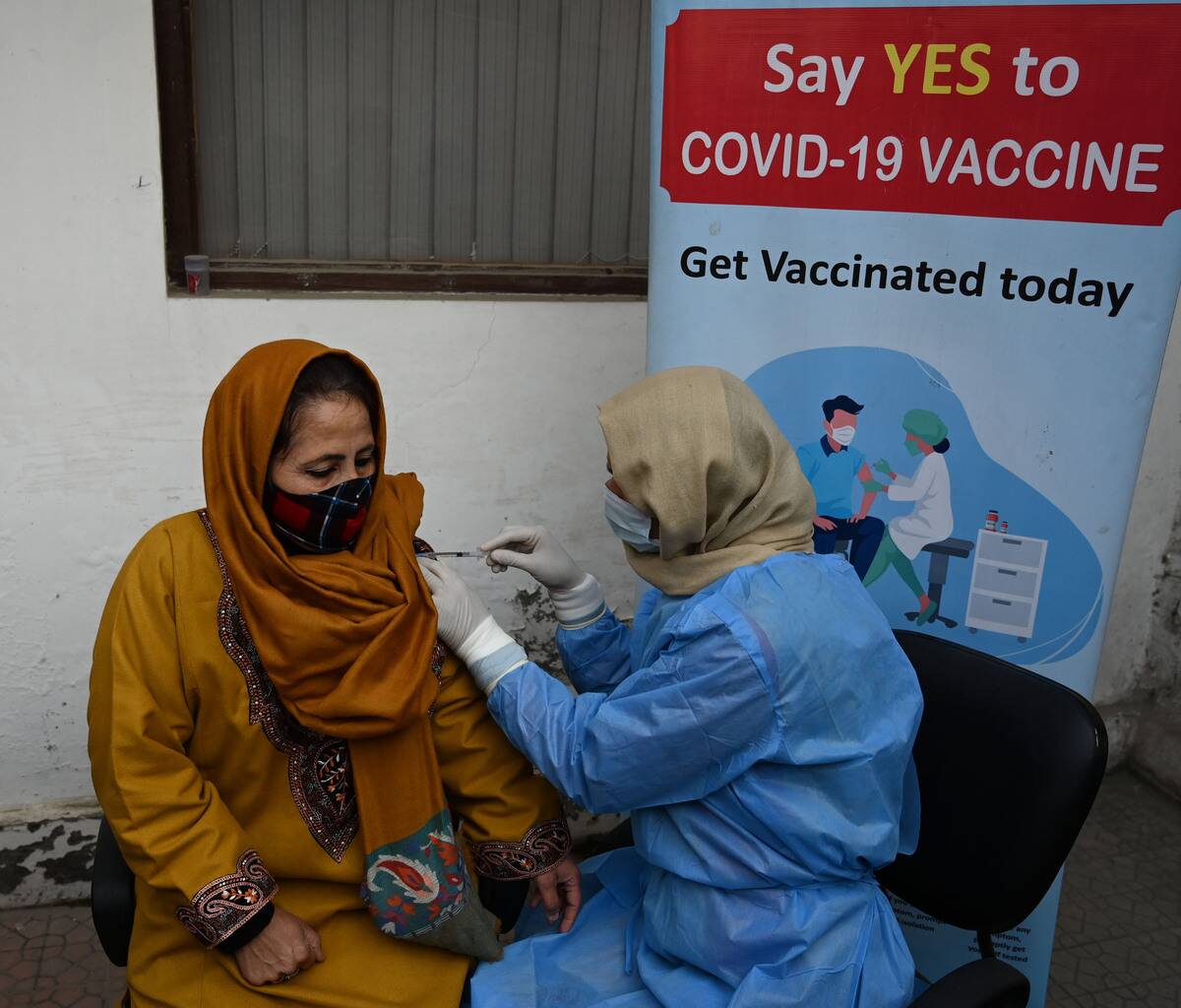 Amid China Scare, Covid Booster Vaccination Picks Up In India