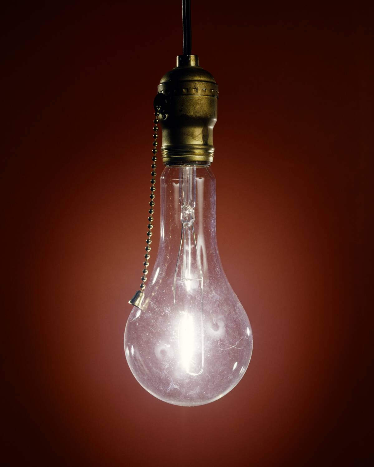 ANTIQUE OLD STYLE CLEAR...