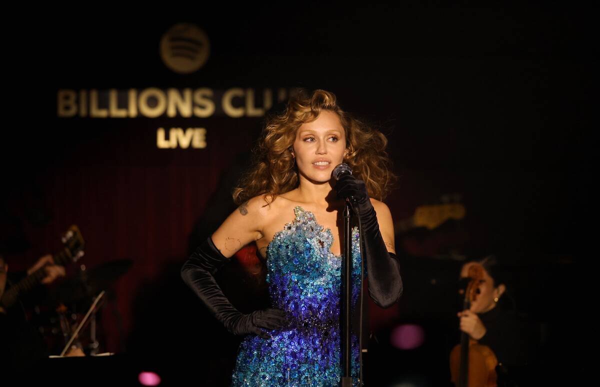 Miley Cyrus Billions Club Series Paris