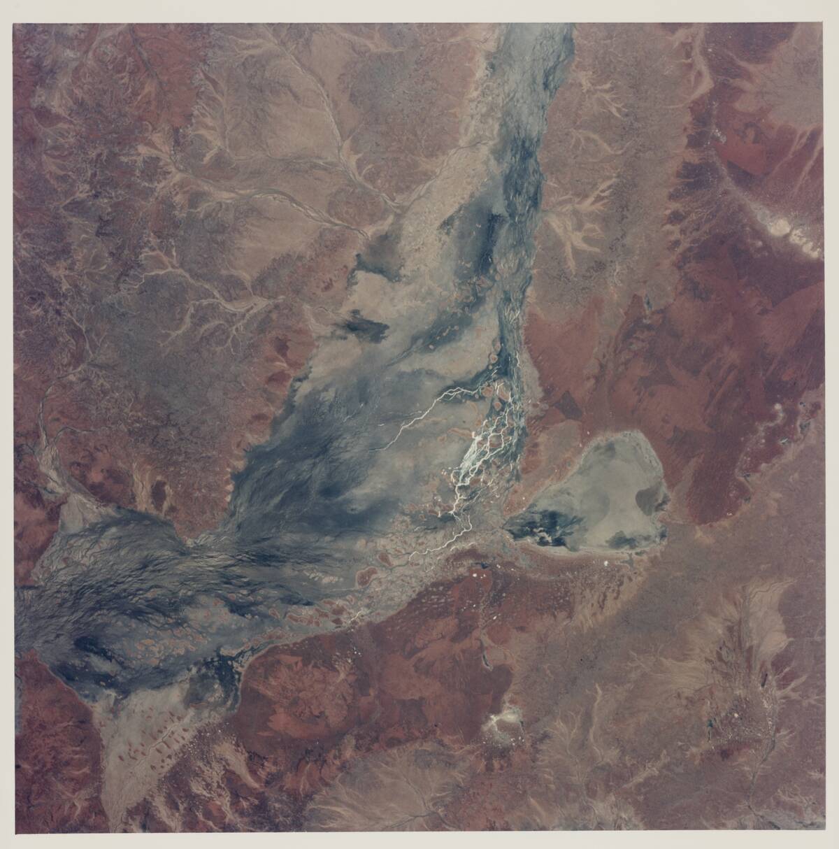 STS-67/Astro-2 Space Shuttle Endeavour