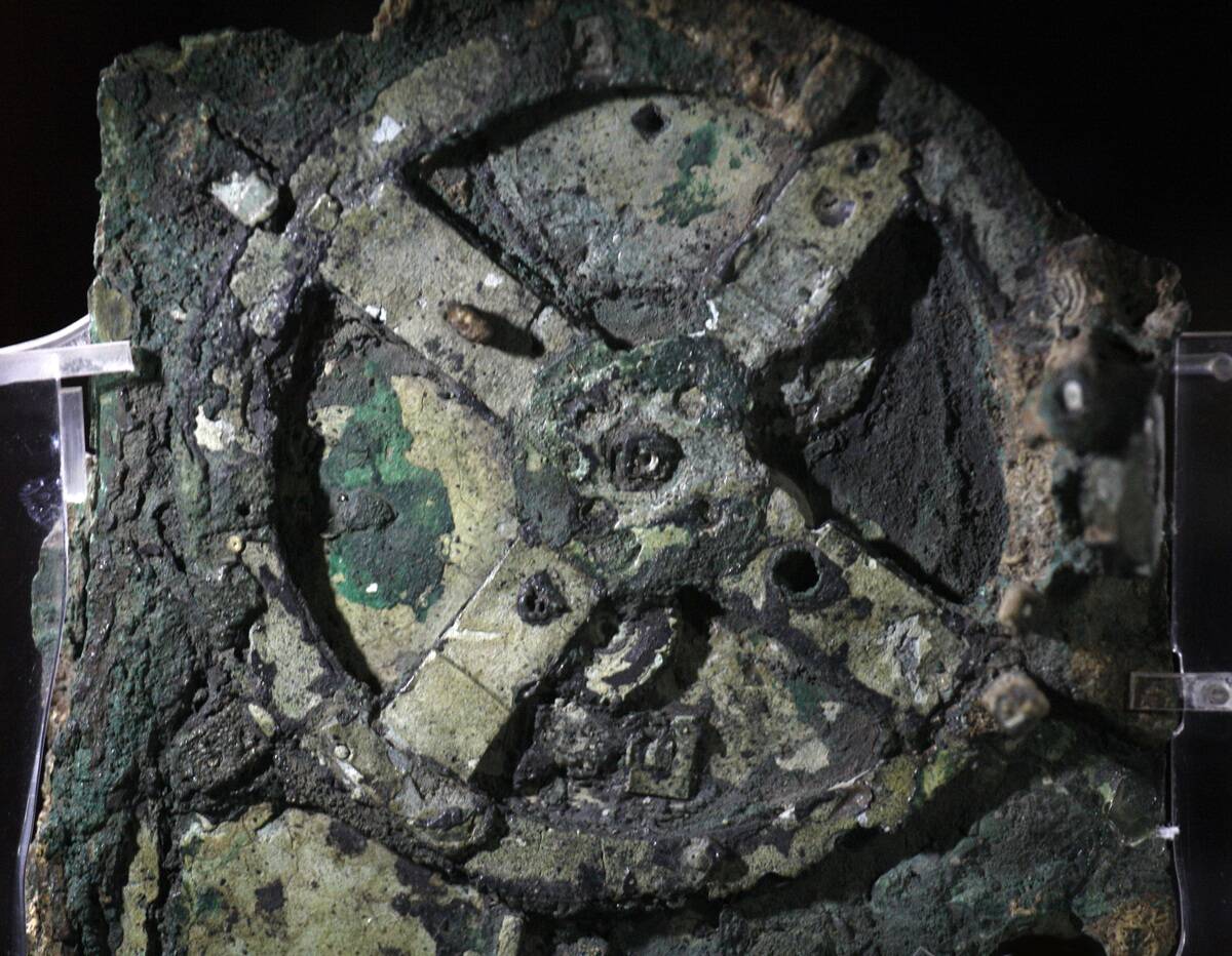 The Antikythera mechanism, 205 BC