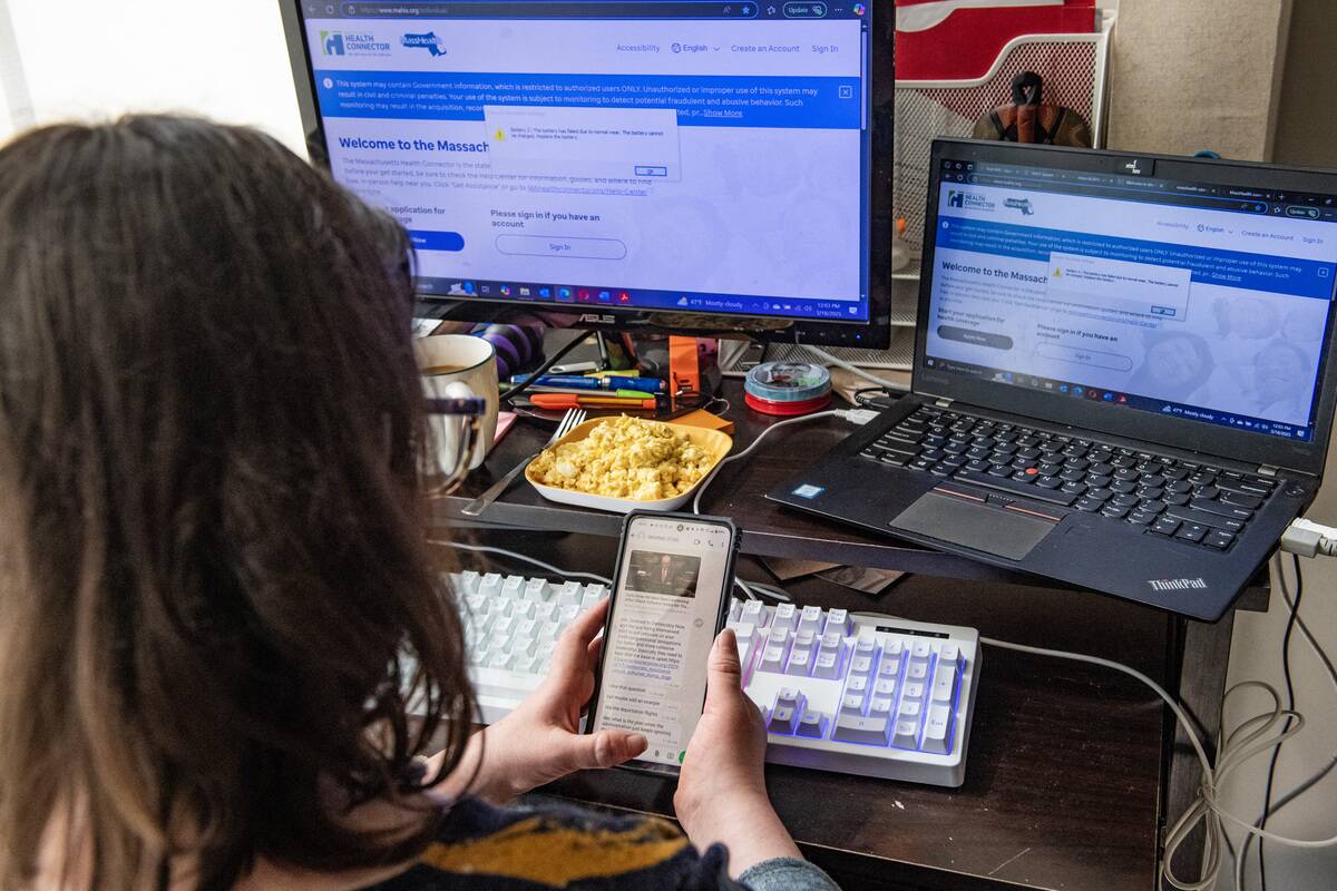 US-FEDERAL-WORKERS-CUTS-POLITICS