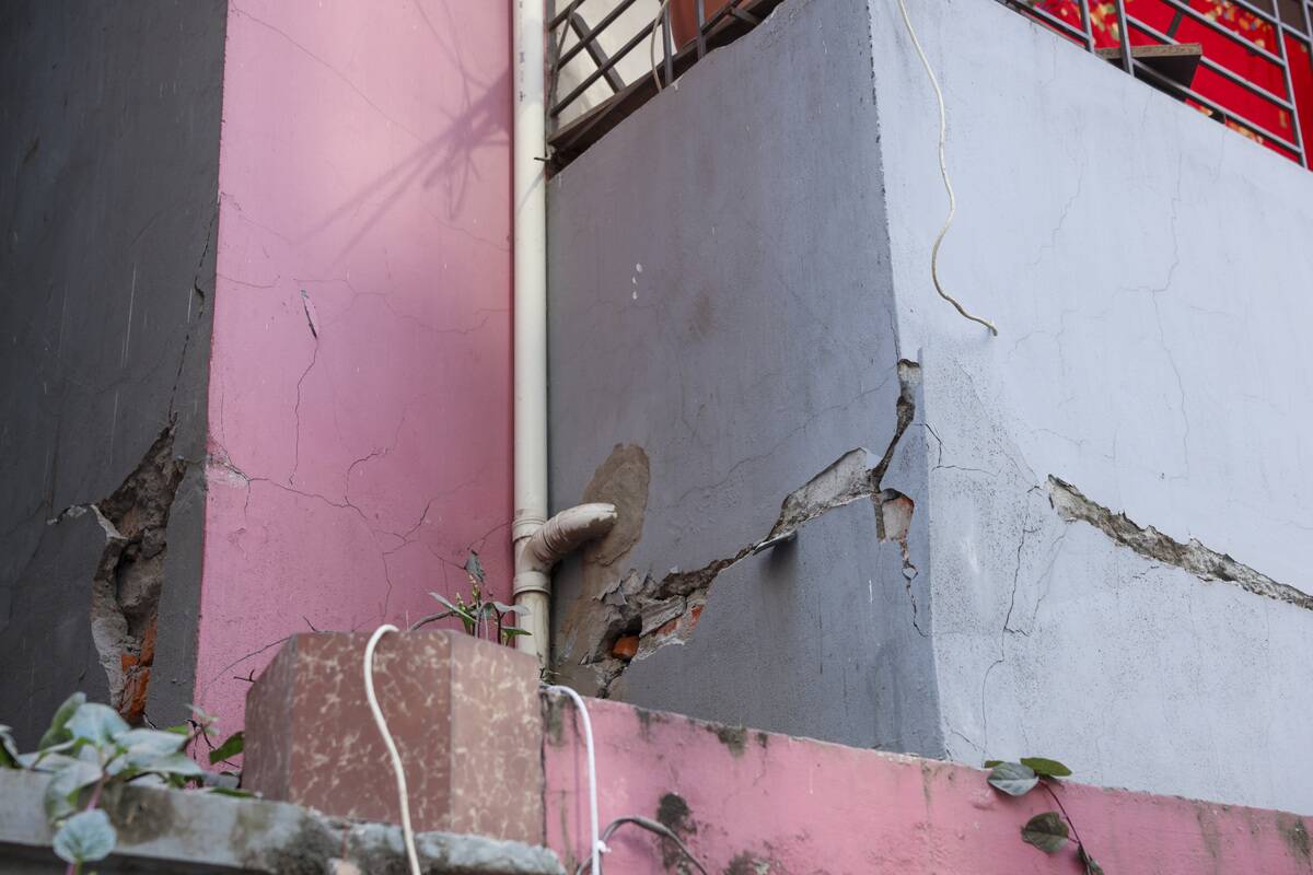 5.7-magnitude Earthquake Kills 5, Injured 100 In Bangladesh