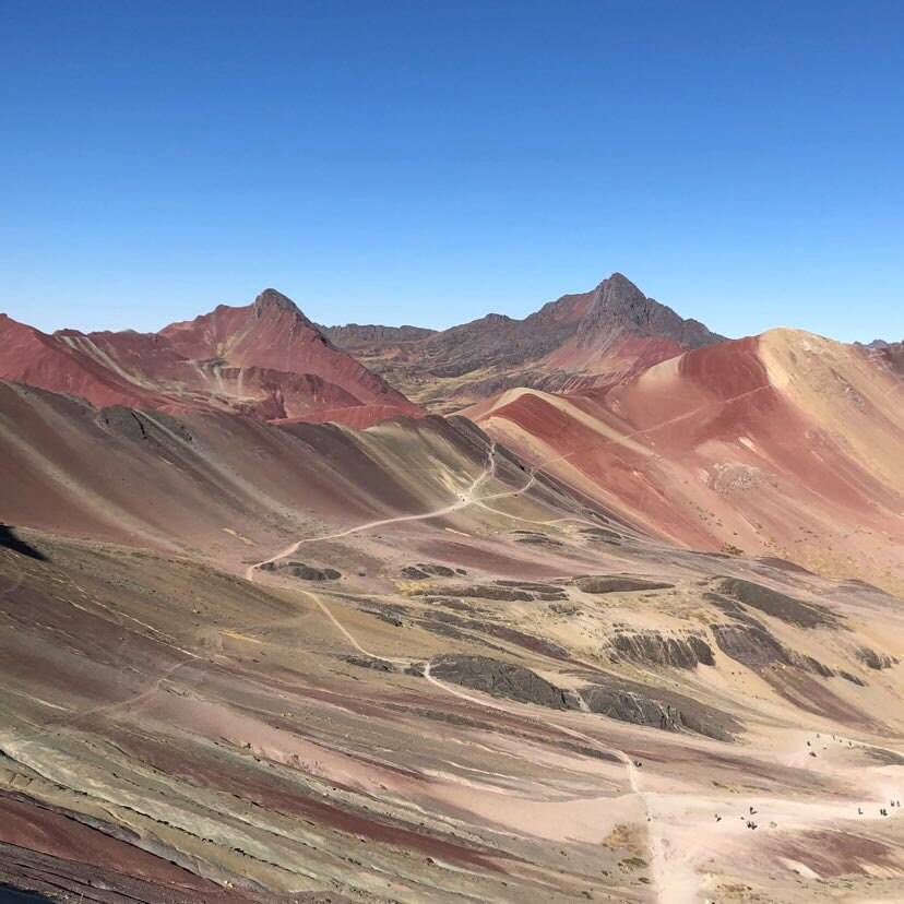 Rainbow_Mountains,_Peru