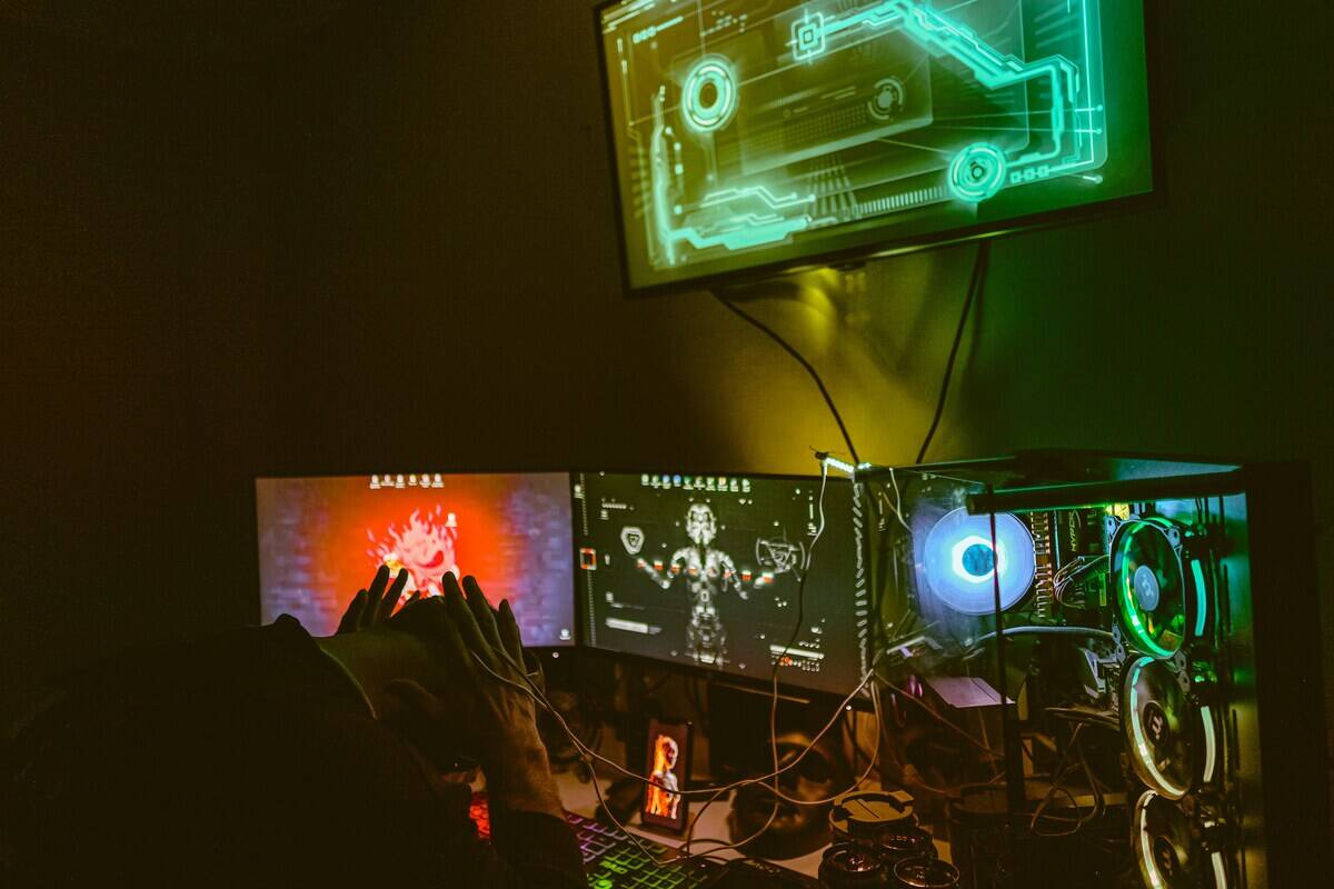 almaz-nourzhanov-ilI7kHr9cMk-unsplash