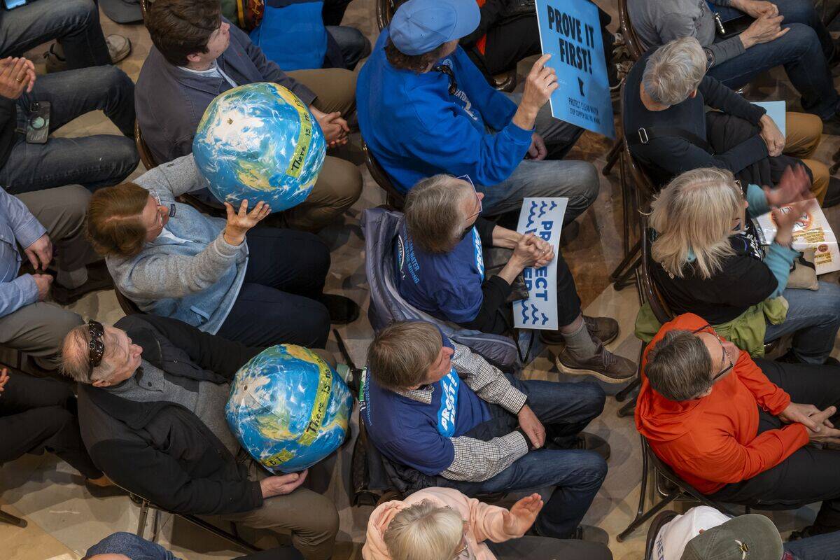 Earth Day Rally to protect Minnesota's natural resources