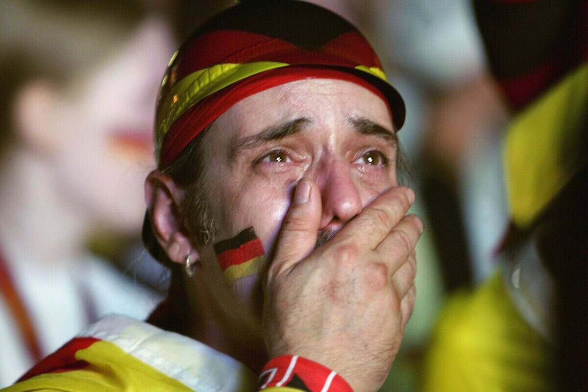 Fans And Features - World Cup 2006 - Day 26