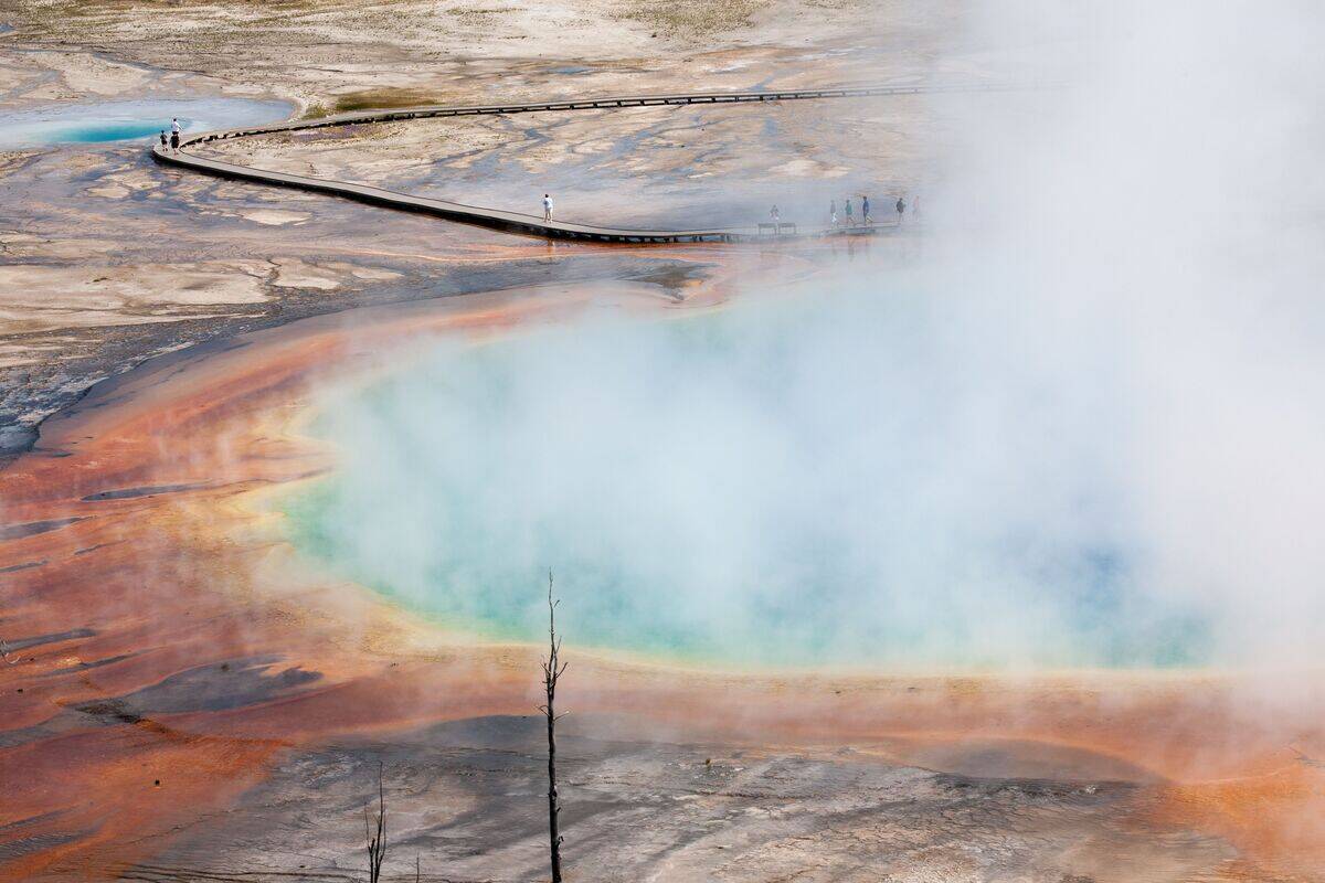 Grand Prismatic Spring, Yellowstone National Park, Wyoming