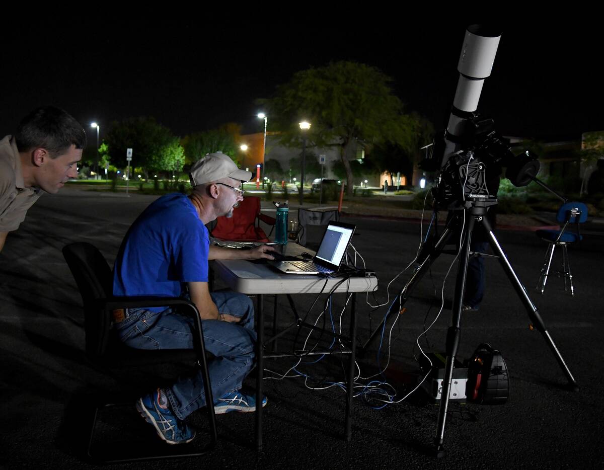 Large Asteroid 2014 JO25 Makes Near-Earth Pass