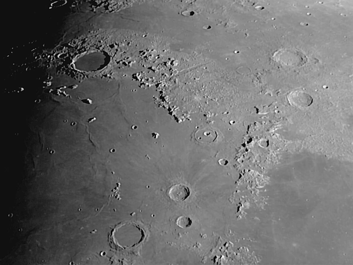 Mare Imbrium, 19 March 2005.