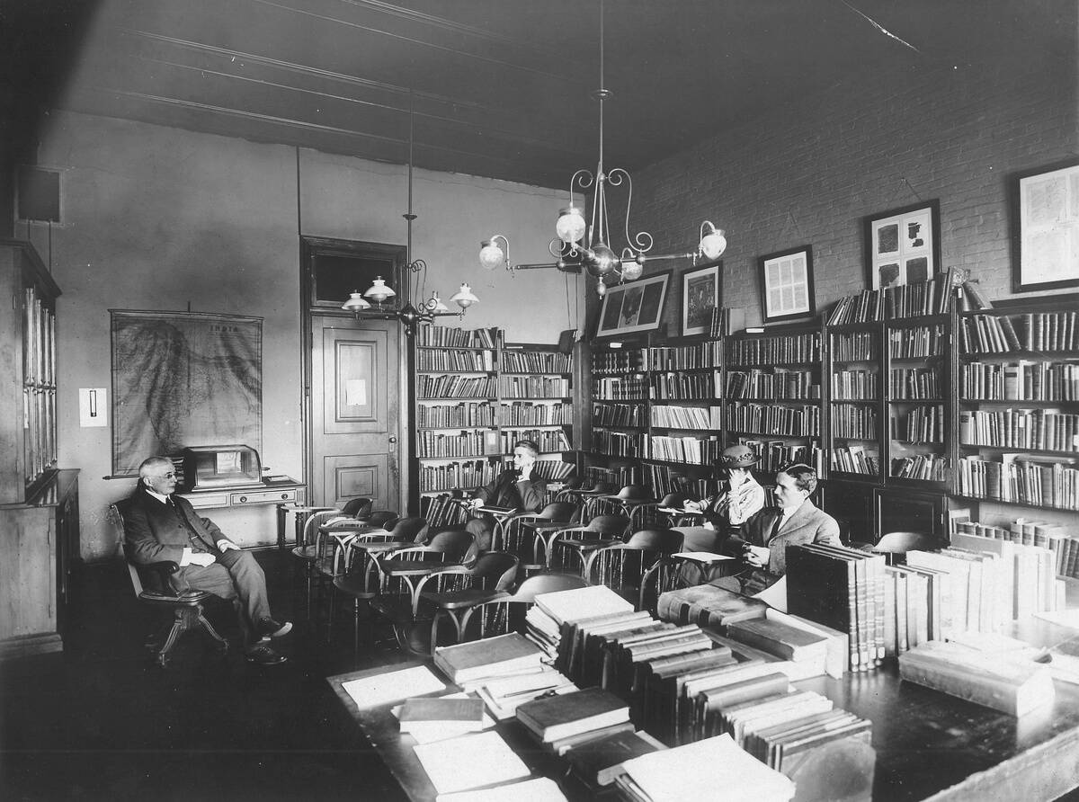 Mccoy Hall, Old Campus, Maurice