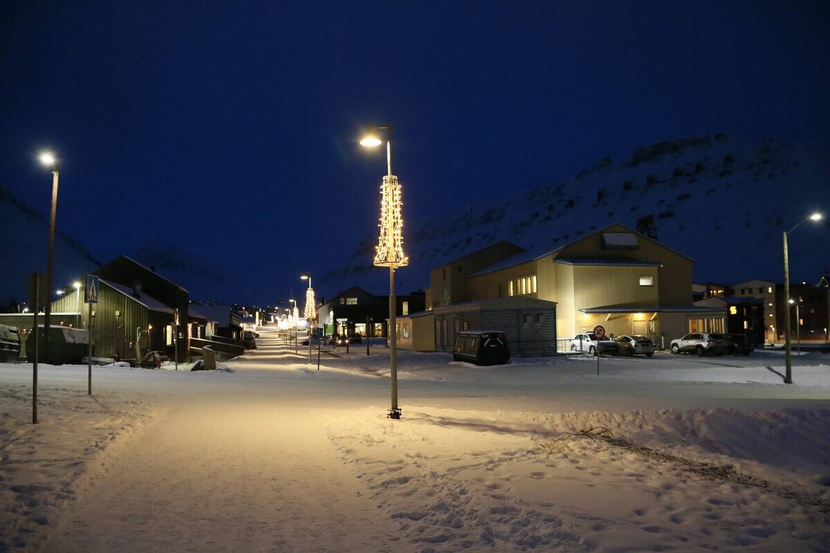 NORWAY-SVALBARD-POLAR NIGHT