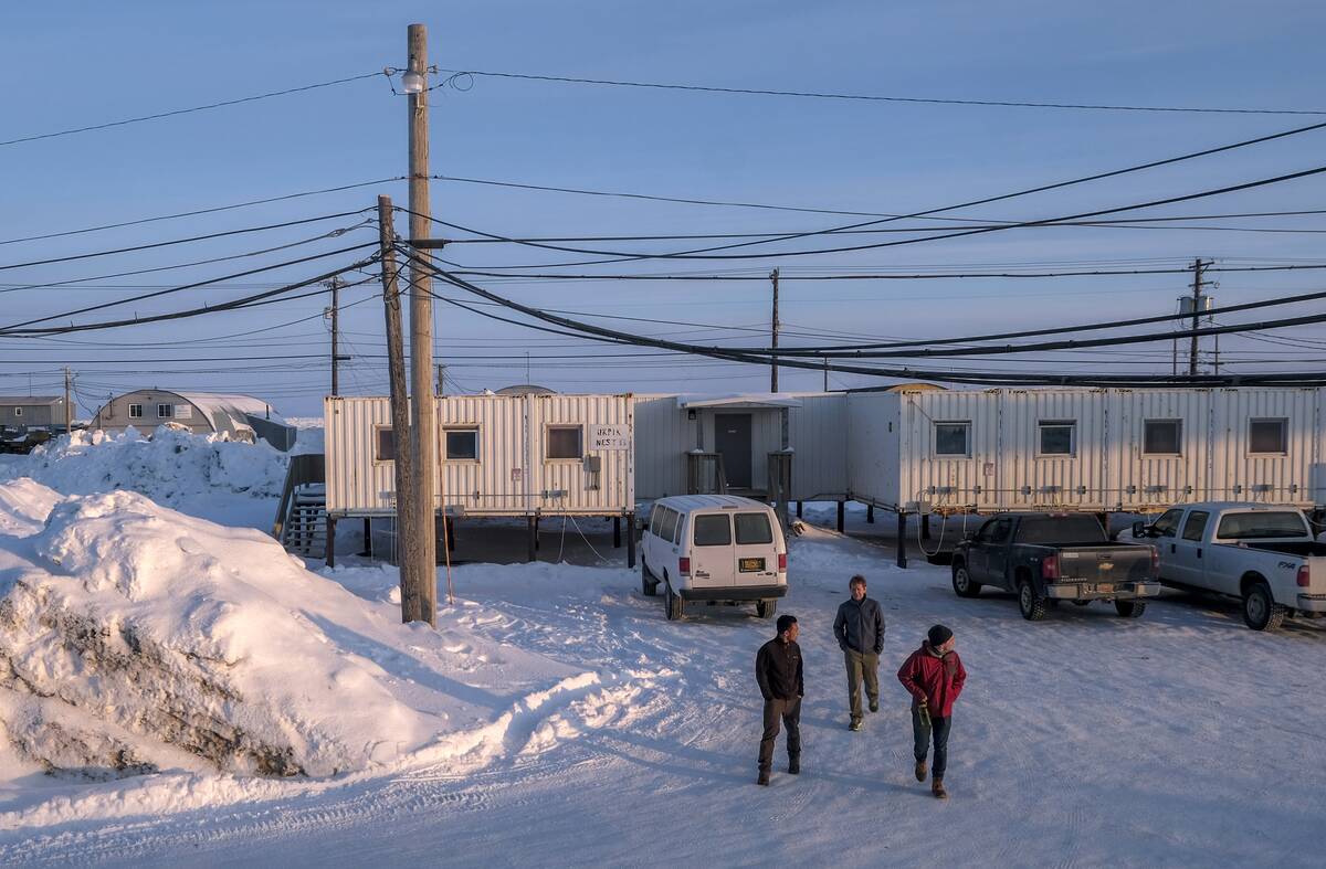 Researchers Study Arctic Ice