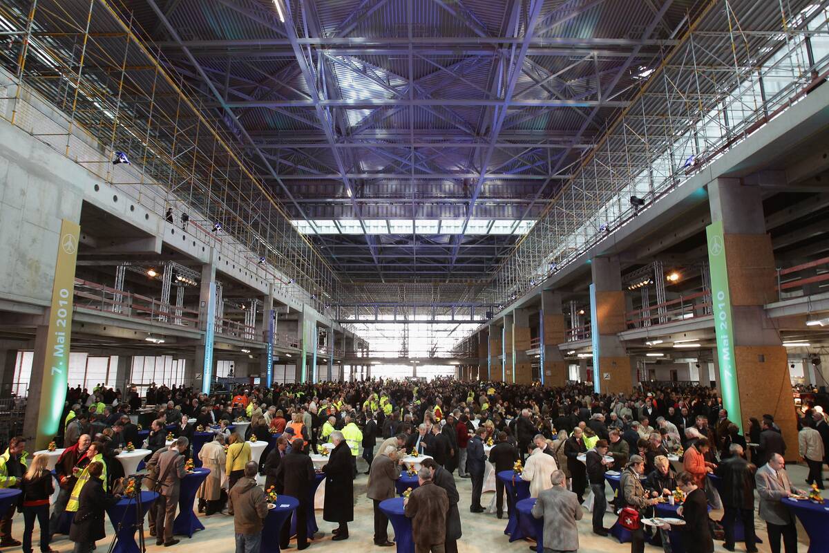 Roofing Ceremony For BBI Airport