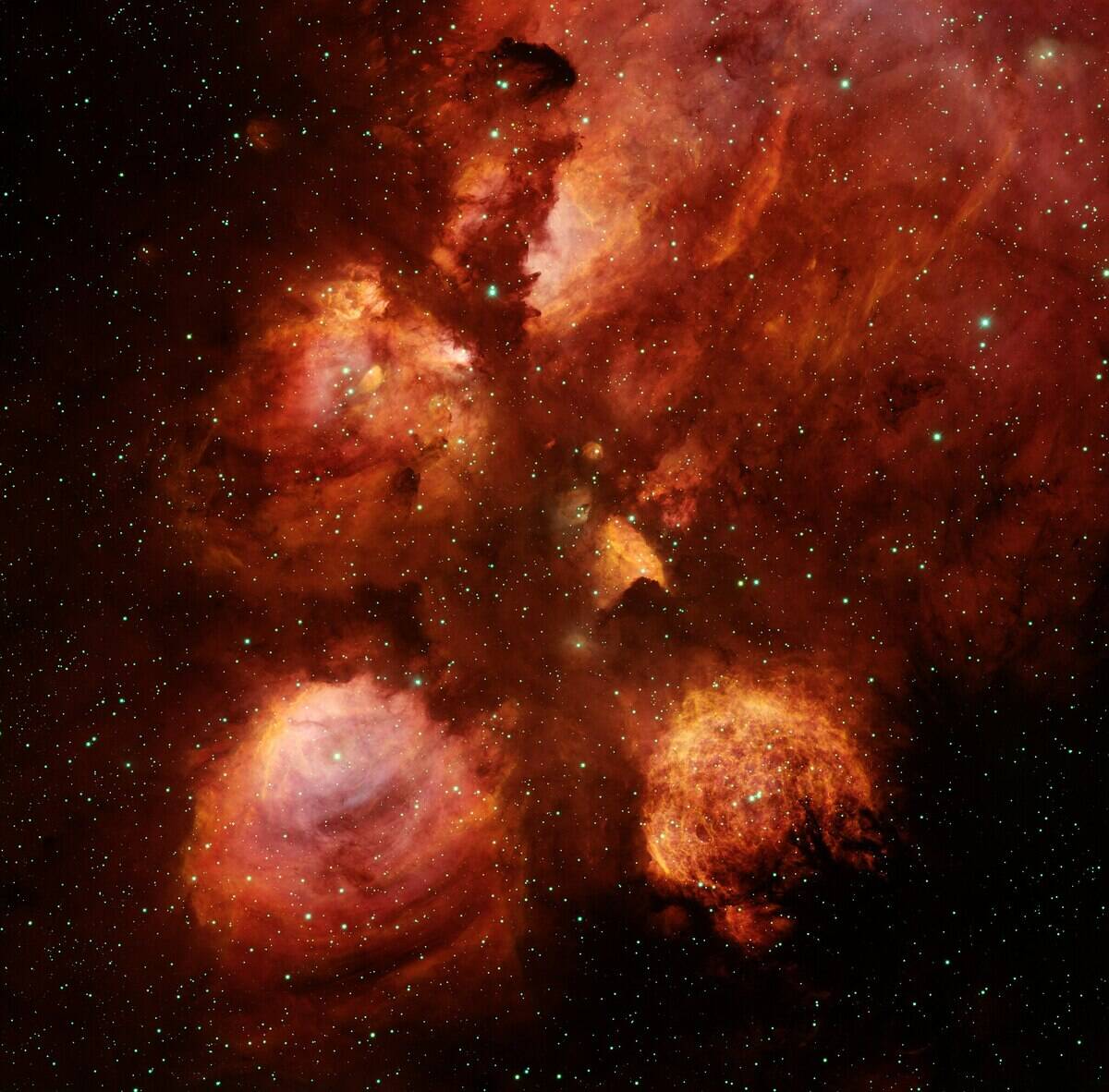 2048px-NGC_6334,_The_Cat’s_Paw_Nebula_(noao-ngc6334)