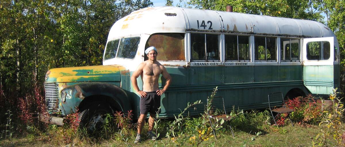 Brett_and_the_Bus_(6941856773)