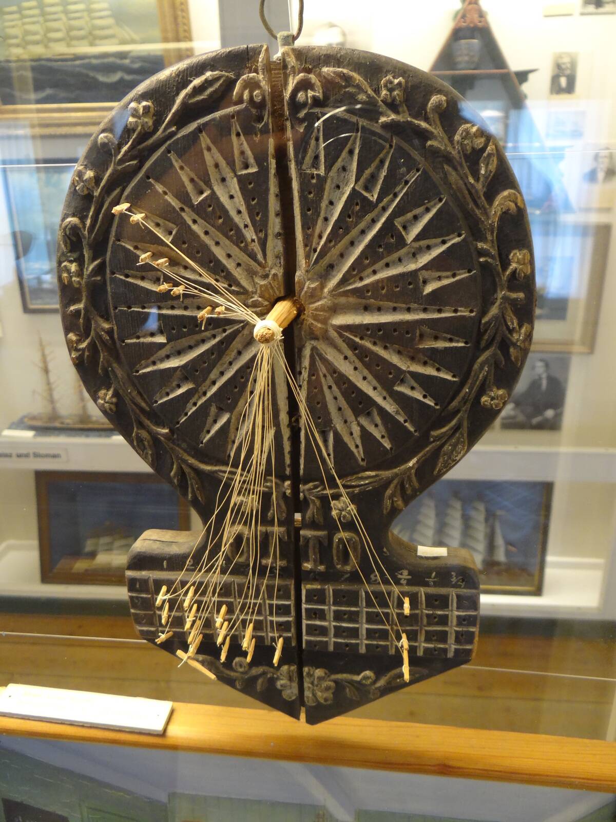 Friesenmuseum_Wyk_ Pinnkompass_(2)