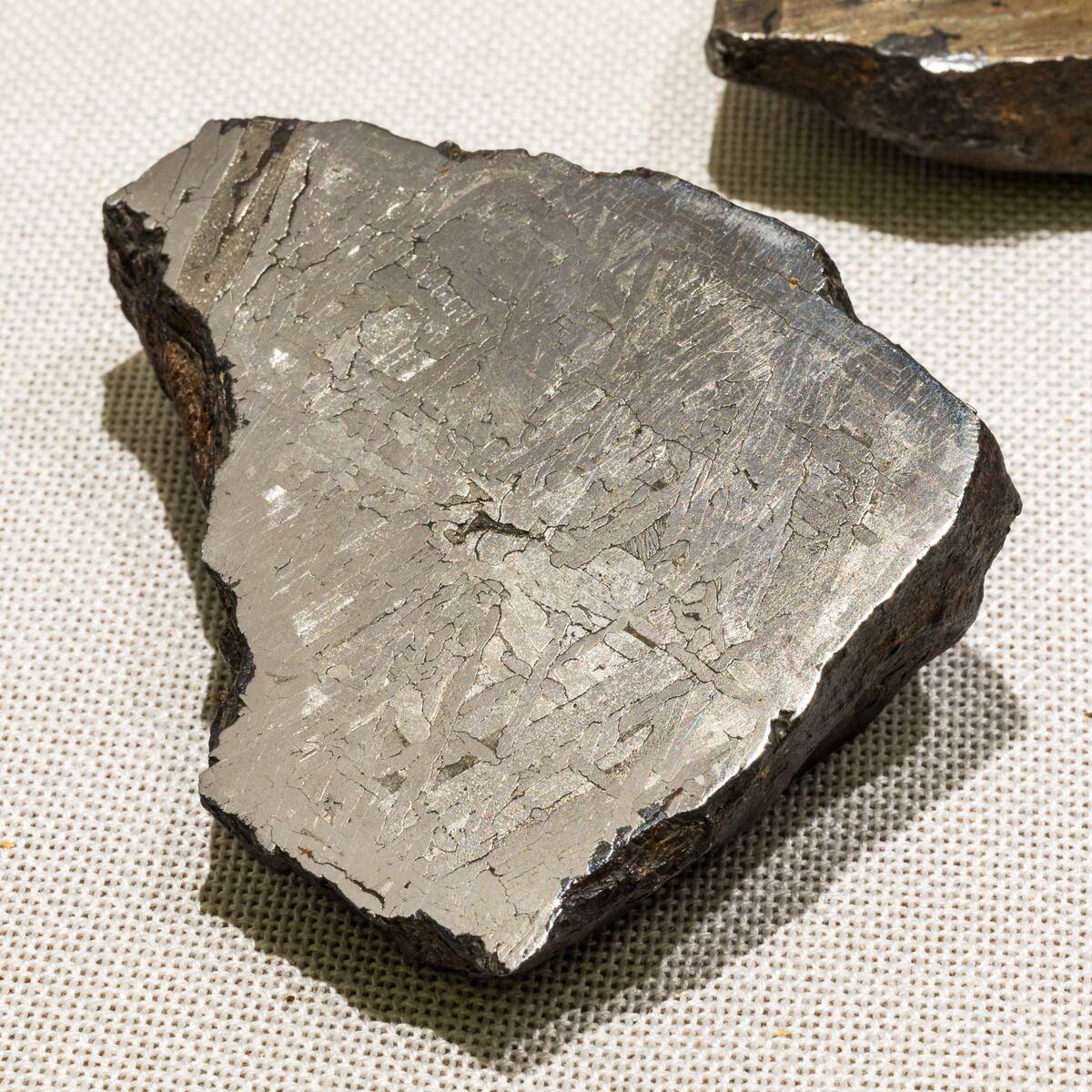 Iron_meteorite._Toluca,_Mexico-8913