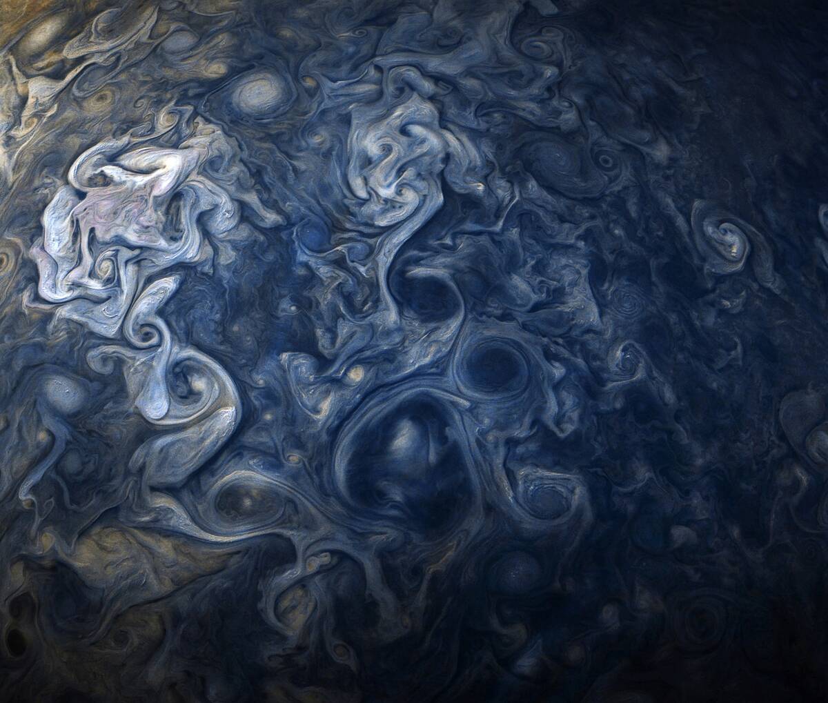 PIA21972_Jupiter_Blues