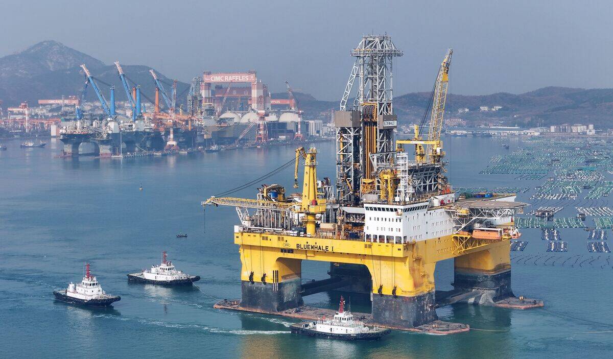 China Ultra-Deepwater Drilling Platform
