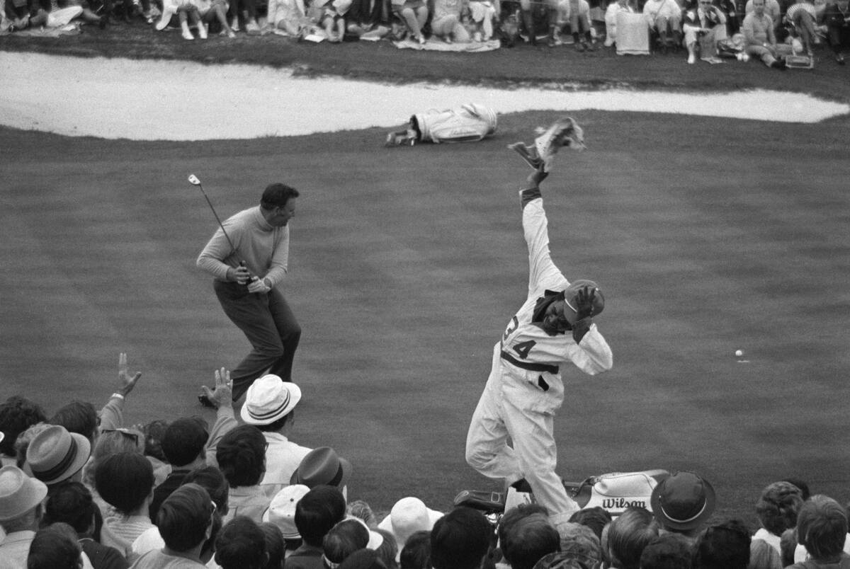 Golfer Billy Casper Misses Winning Putt