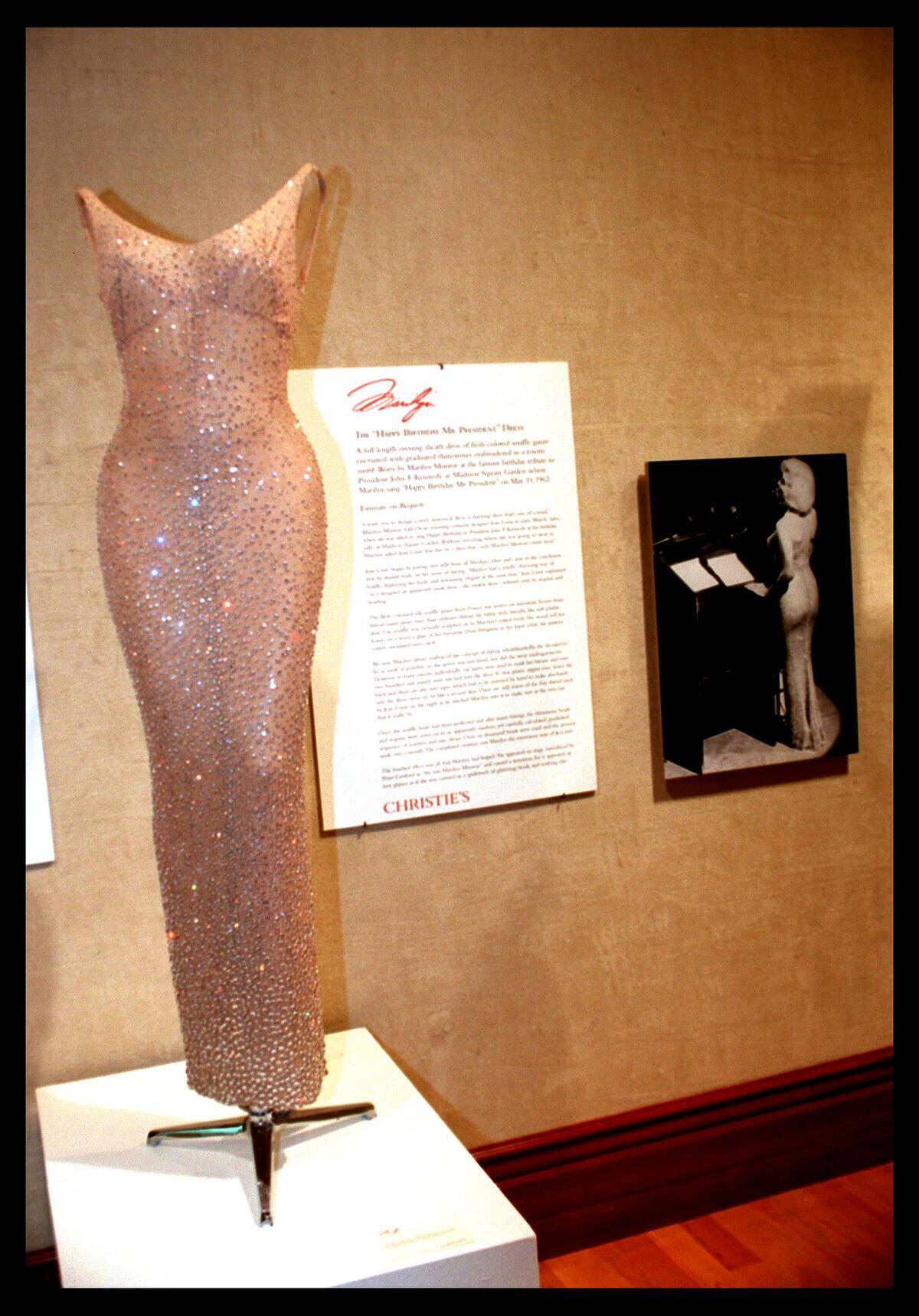 81999_birtfhday_dress02.jpg