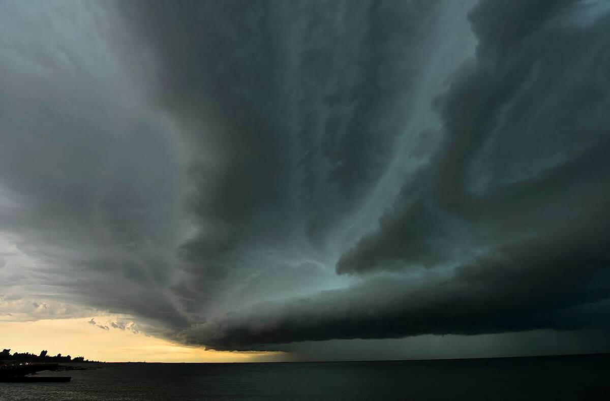 TOPSHOT-URUGUAY-WEATHER-STORM-CLOUDS