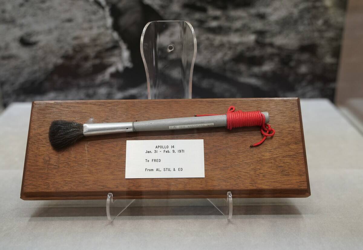 TOPSHOT-US-AUCTION-CHRISTIES-SPACE