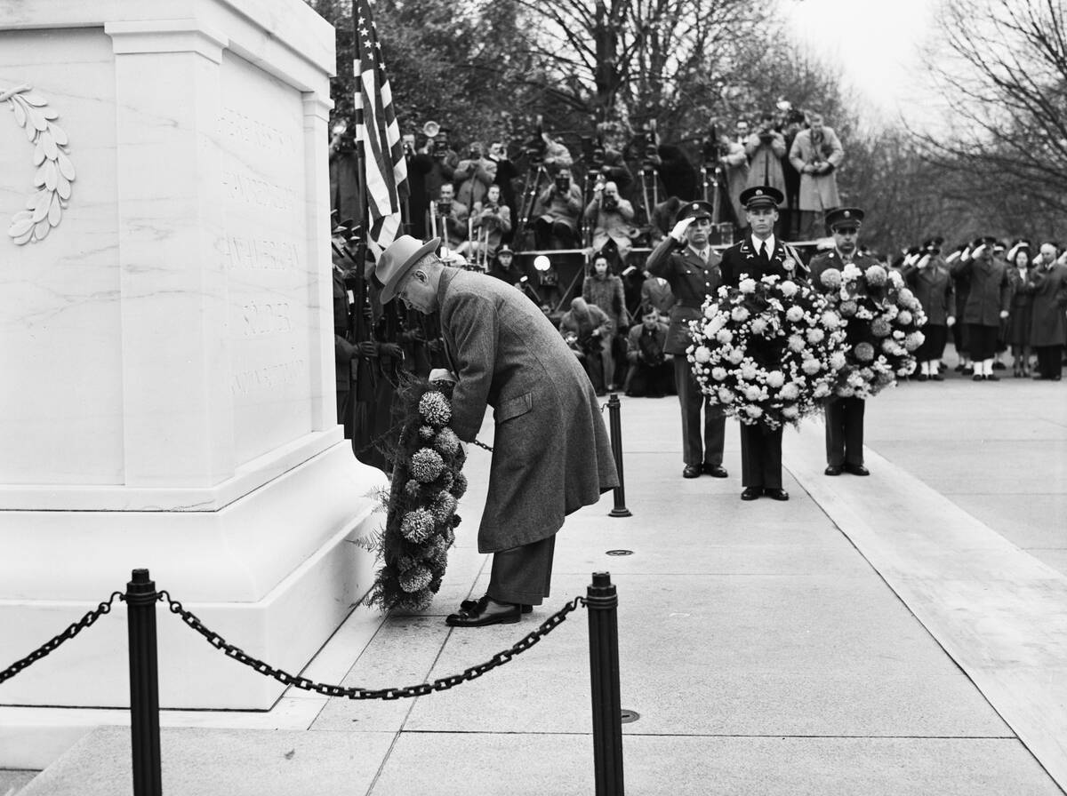 Truman Places Wreath At Tomb Of Unknown
