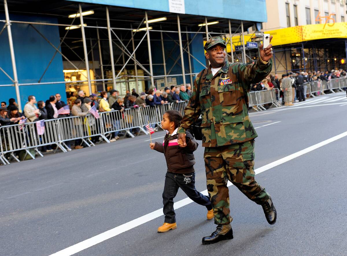 Veteran's Day parade marches up Fifth Ave from 23rd to 56th