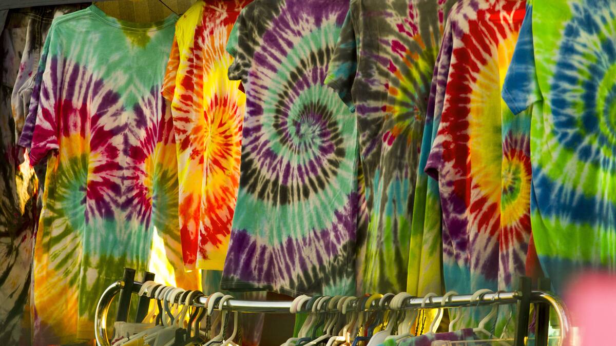 Tie_dye_T-shirts