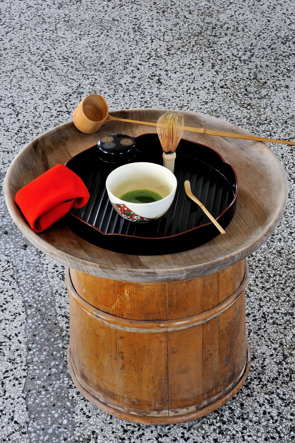 Dining area, contemporary design style, accessories for the Japanese tea ceremony.